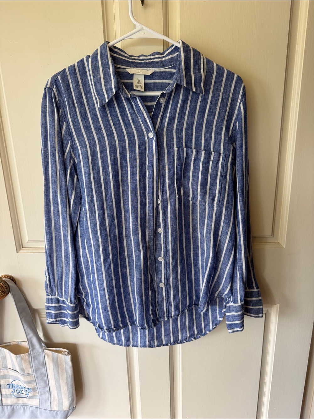 100% Linen H&M Blue & White Striped Button-Up Shirt - Relaxed Fit